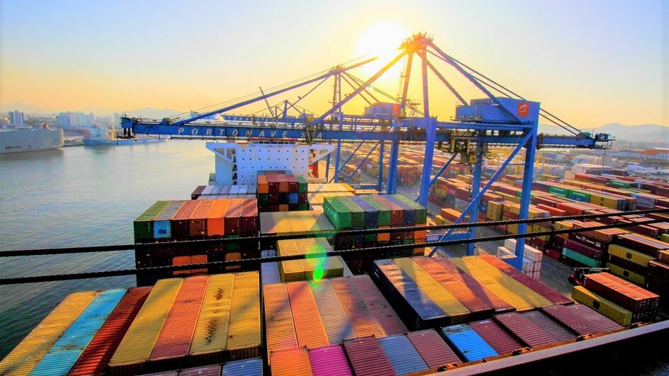 Investimento bilionário fará portos de Santa Catarina superarem Santos